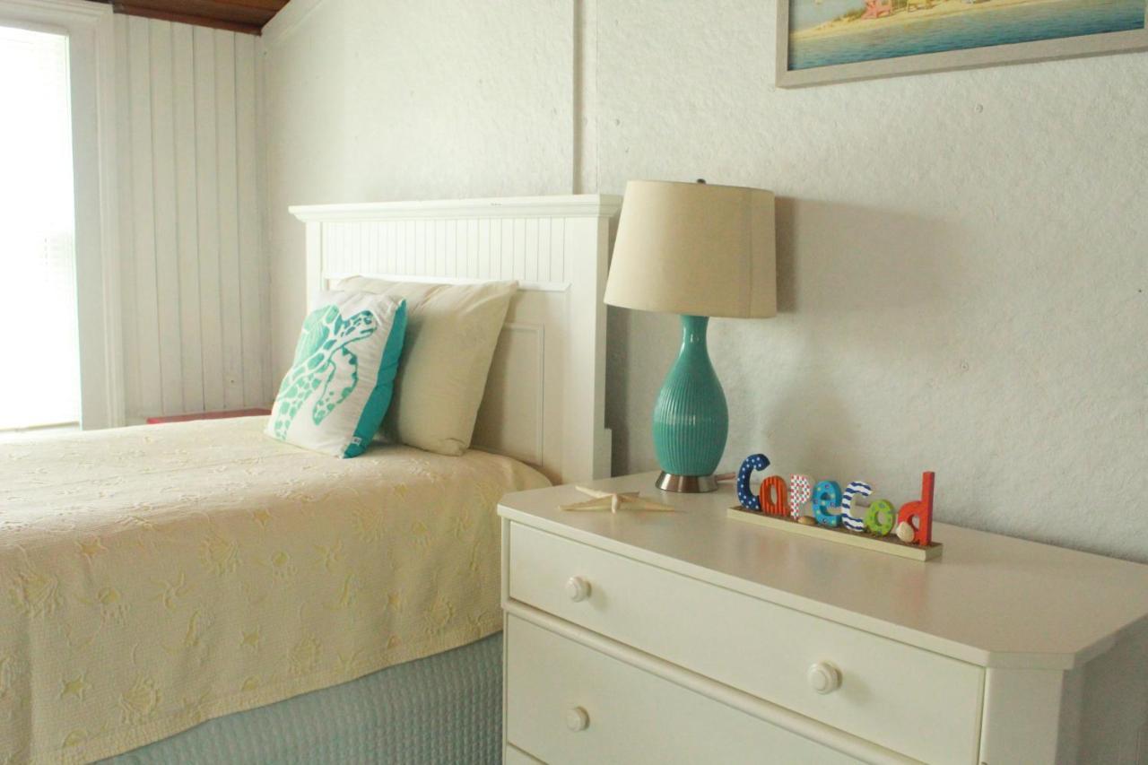 Bed & Breakfast By The Sea Guests And 3*