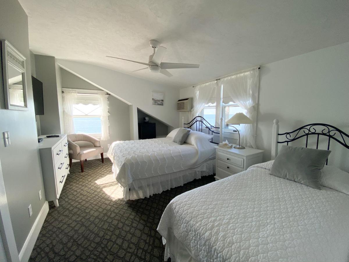 Bed & Breakfast By The Sea Guests And Dennisport