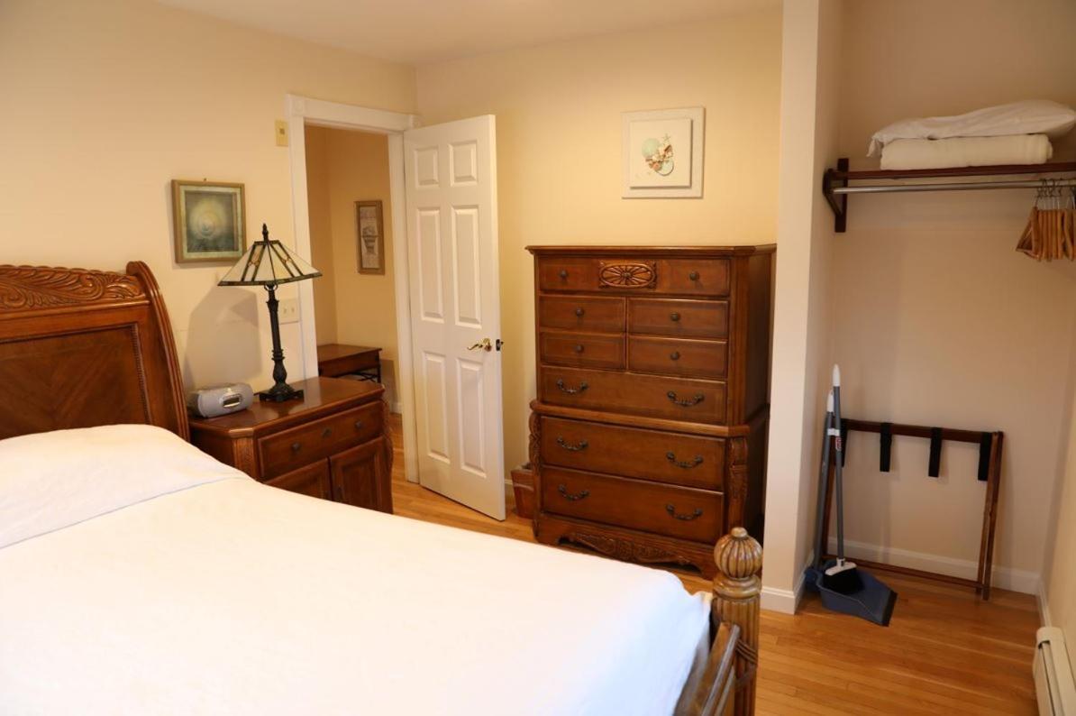 Bed & Breakfast By The Sea Guests And 3*