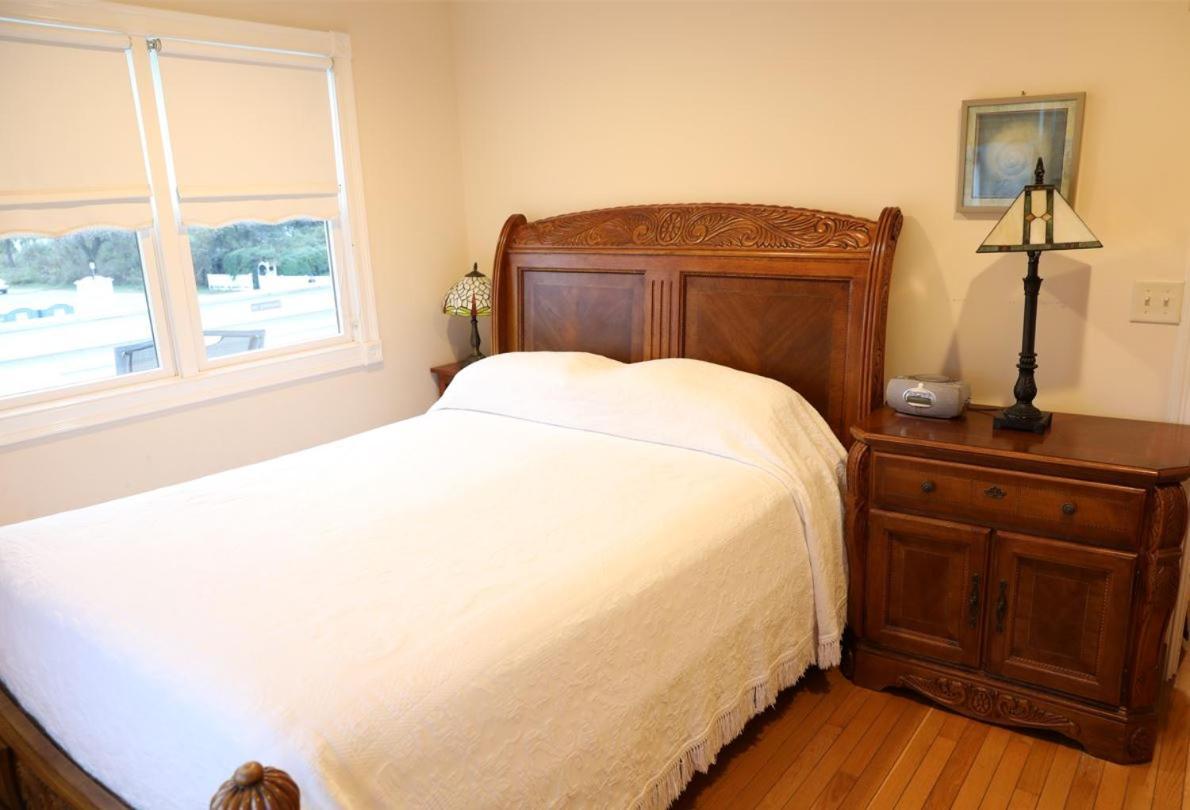 Bed & Breakfast By The Sea Guests And 3*